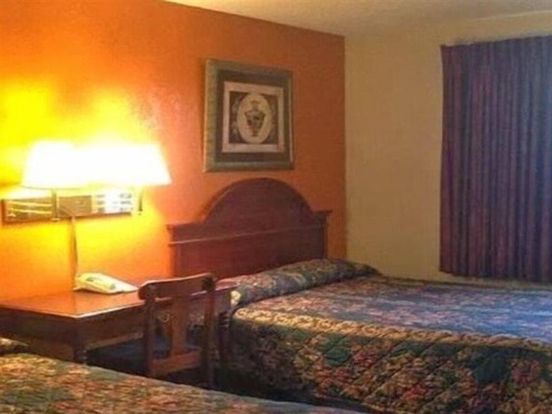 Super 8 By Wyndham Benton Harbor St Joseph Hotell Exteriör bild