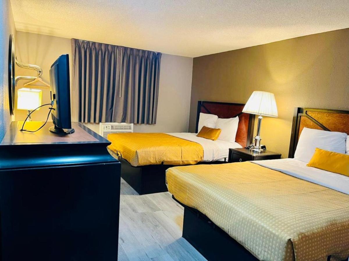 Super 8 By Wyndham Benton Harbor St Joseph Hotell Exteriör bild